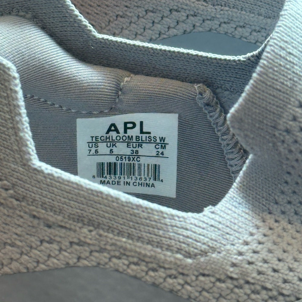 APL sneaker - Picture 2 of 6